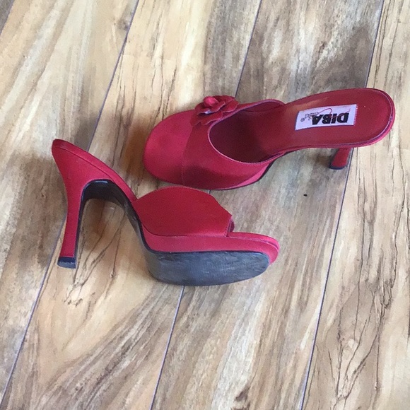 Red heeled sandals by DIBA - Picture 3 of 7